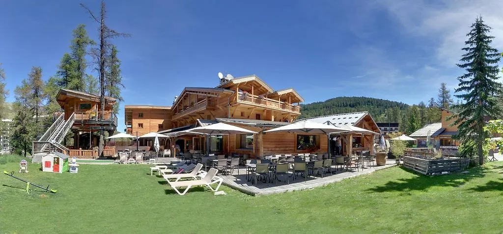 ***  Hotel & Restaurant Les Escondus Vars  France
