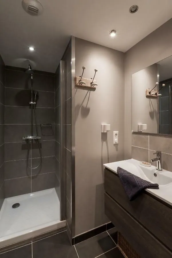 ***  Hotel & Restaurant Les Escondus Vars  France